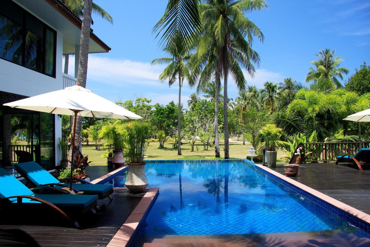 Racha Island Resort Ko Racha Yai Екстериор снимка